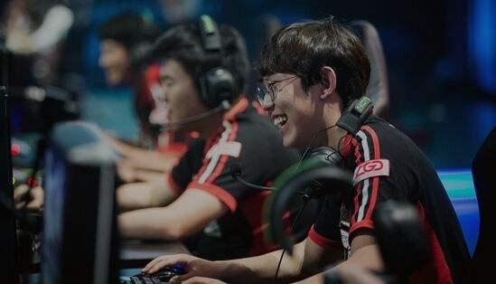 《LOL》韦神谈S7曾想转AD 但Marin不肯降工资
