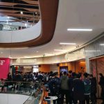 《DNF》旭旭宝宝吃饭被大量粉丝围堵  场面失态